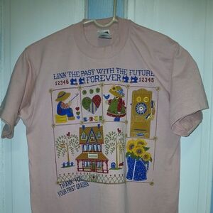 Vintage 1990s  Cottage Core Graphic T-Shirt...Sunflowers..Quilted Hearts